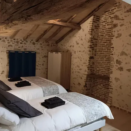 3 Etoiles Les Charmes Des Tilleuls Saint-Aubin-du-Plain